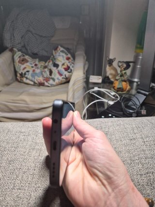 Realme C30 32GB - Como Nuevo + Cable