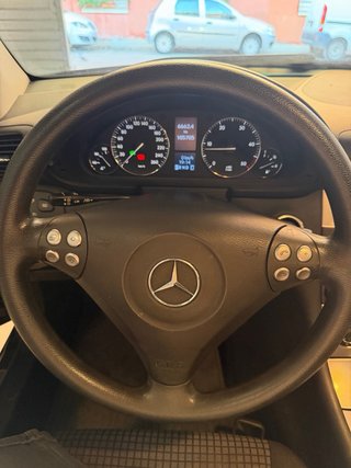 Mercedes-Benz  C 2006 1 solo propietario. Impecabl