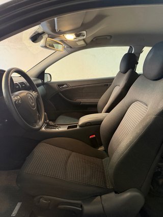 Mercedes-Benz  C 2006 1 solo propietario. Impecabl