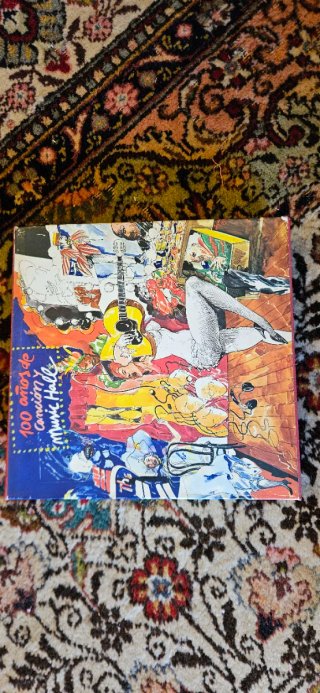 100 Años de Canción y Music Hall + Vinilos