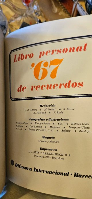 100 Años de Canción y Music Hall + Vinilos
