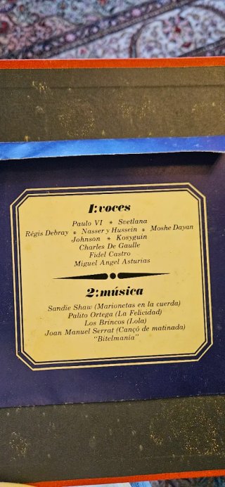 100 Años de Canción y Music Hall + Vinilos