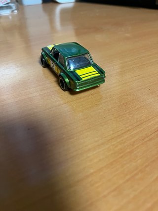 Coche de juguete verde Hot Wheels