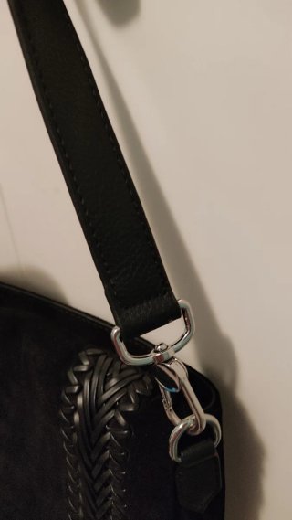 Bolso grande de piel de zara