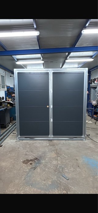 Puerta de garaje dos hojas
