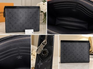 Pochette Voyage MM Louis Vuitton