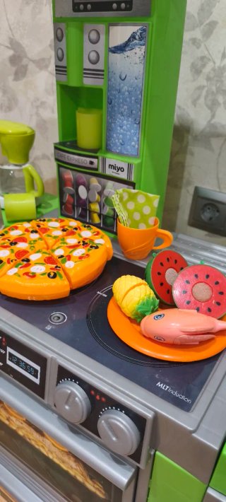Cocinita de juguete Miyo verde