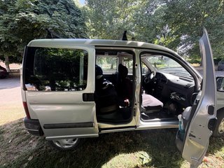 Berlingo 1.9D 5 plazas ideal trabajo o camper