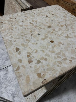 Baldosas de terrazo antiguas