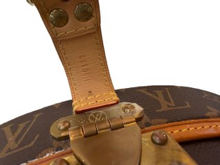 Sombrerera Louis Vuitton 40 Marrón