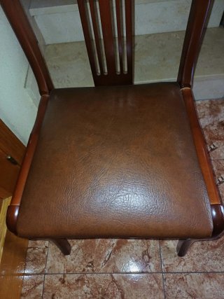 Mesa extensible ovalada de madera maciza y 6 Silla