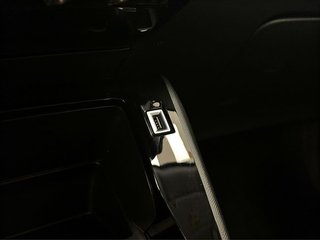 Peugeot 2008 Active BlueHDI 81kW (110CV)