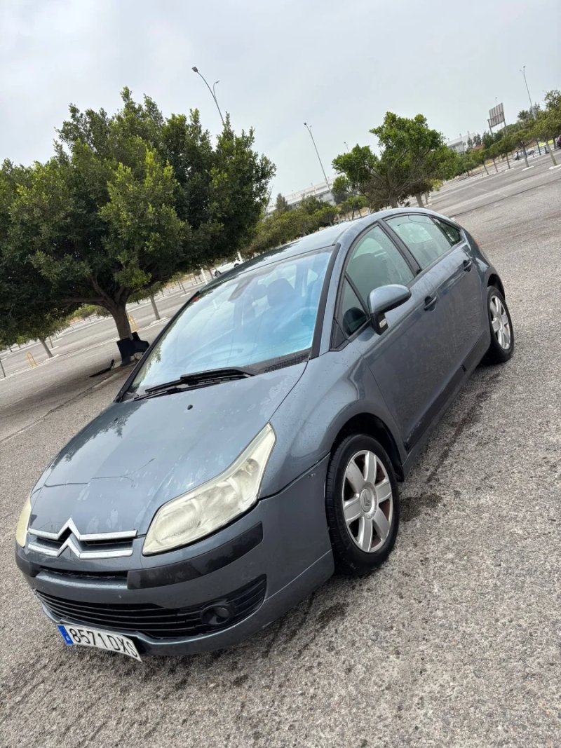 Citroen C4 2006 - foto 1