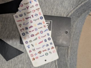 Sudadera New York Yankees Gris