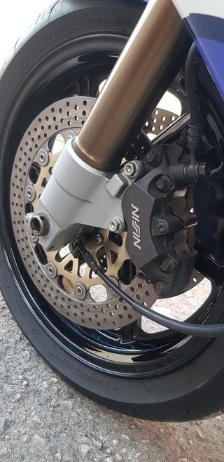 Honda CBR 900RR SC28