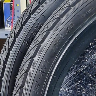 Cubiertas BMX 20x2,35