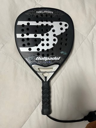 Pala de pádel Bullpadel Neuron Chingotto 2024