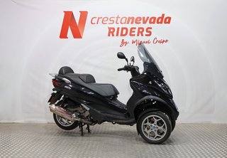 Piaggio MP3 500