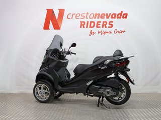 Piaggio MP3 500