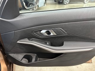 BMW SERIE 3 320i Auto. Touring (2020)
