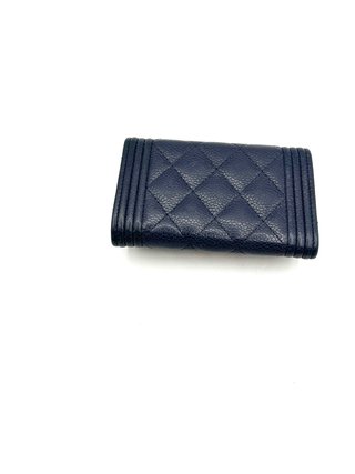Tarjetero Chanel Boy Azul y Dorado