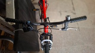 Bicicleta de Montaña Roja Attack