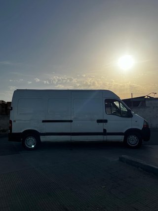 AUTOCARAVANA Renault Master 2004