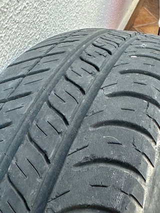 Rueda Michelin 175/65 R 15 84H