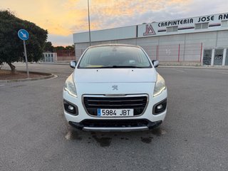 Peugeot 5008 2015