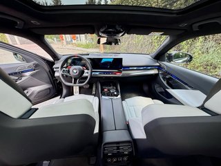 BMW M5 2025 TOURING CERAMICOS!!