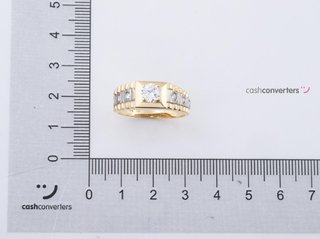 anillo oro 18k con piedra con circonita