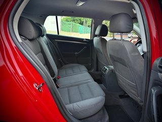 Volkswagen Golf 2004