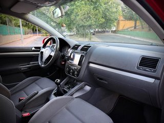 Volkswagen Golf 2004