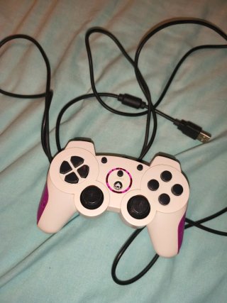 NEGOCIABLE Mando PS3 + 4 juegos