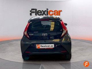 Toyota Aygo 1.0 70 x-play
