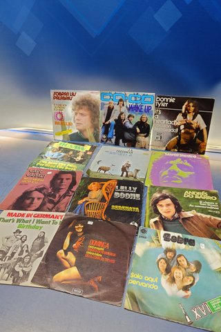 Lote 12 Vinilos 7 Grupos Años 60/70