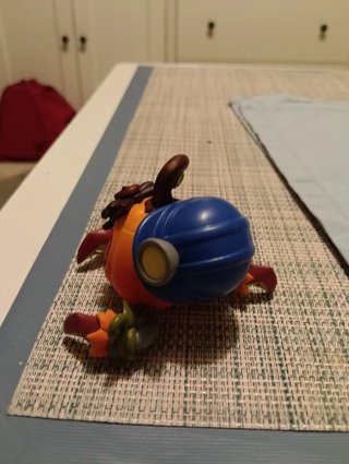 Figura Nori EXCLUSIVA Murder Drones Coleccionable