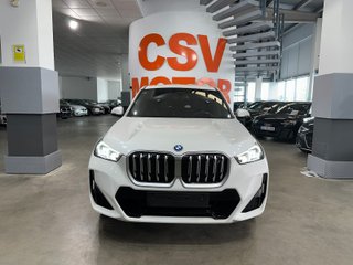 BMW IX1 xDrive30 (2023)