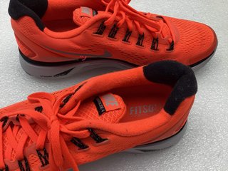 calzado atletismo nike
