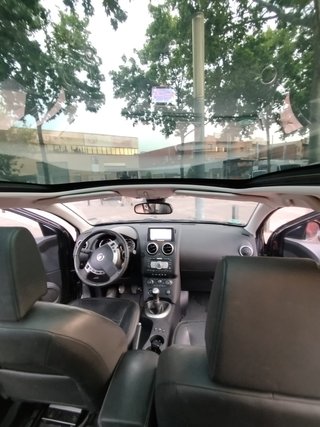 Nissan Qashqai+2 2010