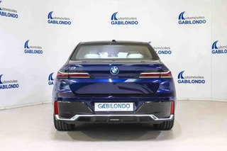 BMW i7 eDrive50 M Sport **Techo panorámico**