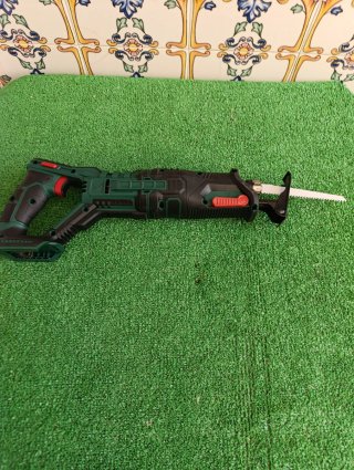 Sierra de sable Parkside 20V
