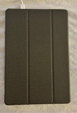 Tablet Pro 15 con Teclado Magnético