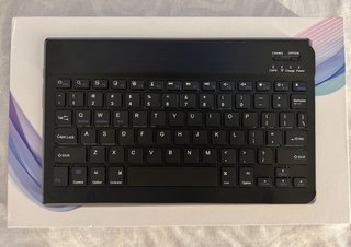 Tablet Pro 15 con Teclado Magnético