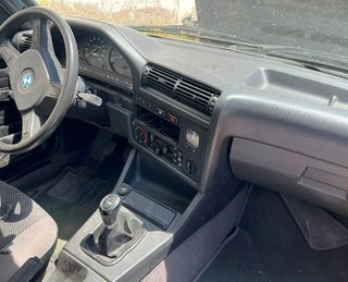 Bmw 318I / 4  Nacional serie 3 versión E30 clasico