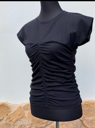 Camiseta Mango Negra Fruncida