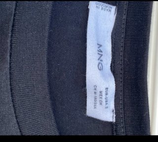 Camiseta Mango Negra Fruncida