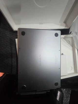 MacBook Pro M1 Pro 32GB Ram Plata