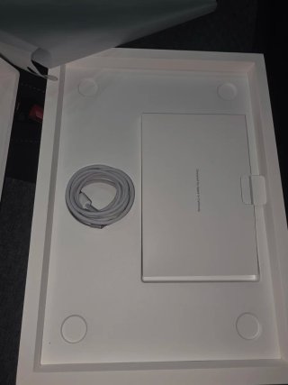 MacBook Pro M1 Pro 32GB Ram Plata