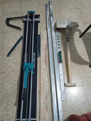 Lote herramientas: cortador laser azulejos 120cm